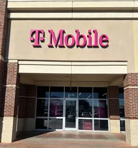 T-Mobile Hurst-Pipeline