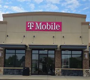 T-Mobile Centennial Blvd & Madison Pike