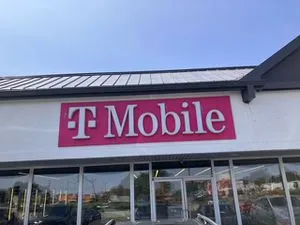 T-Mobile Crawfordsville Rd & Augusta Dr N