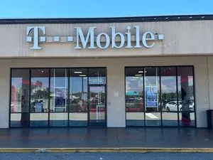T-Mobile Eau Gallie Blvd & Hwy A1a