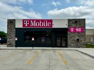 T-Mobile Jefferson & Iowa