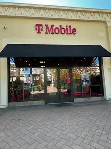 T-Mobile Irvine Spectrum
