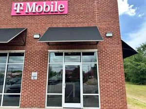 T-Mobile Whiskey & Millbrook