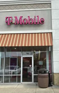 T-Mobile South Meadow St