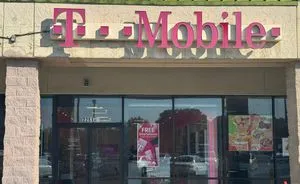 T-Mobile Edgewood Ave & Ave B