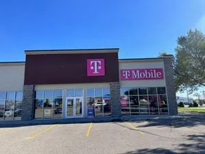 T-Mobile 26th St SW & 8th Ave SW