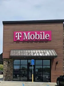 T-Mobile Missouri Blvd & Heisinger Rd