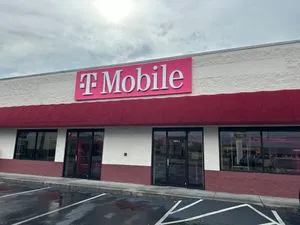 T-Mobile N Roan St & Browns Mill Rd