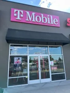 T-Mobile Airway Heights, W Sunset Hwy
