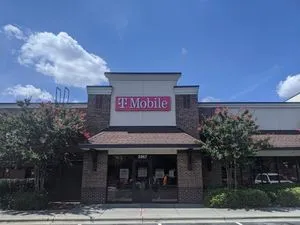 T-Mobile Spider Dr & Roxie St NE