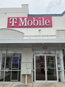 T-Mobile Farm Rd 518 & Hanson Rd