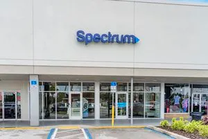 Spectrum - 1375-1381 South Babcock St