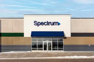 Spectrum - 1700 17th St NW