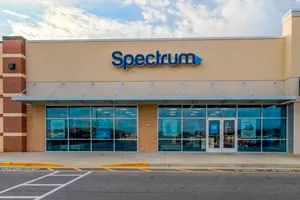 Spectrum - 2550 E Morris Blvd