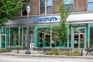 Spectrum - 3121 South Grand Blvd