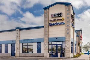 Spectrum - 3222 US Hwy 41 W