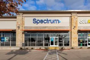 Spectrum - 3902 E Hwy 377