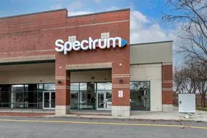 Spectrum - 555 Hubbard Ave
