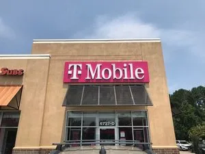 T-Mobile Shoppes At Midway Plantation