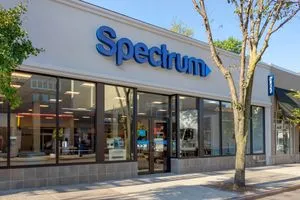 Spectrum - 71-40 Austin St