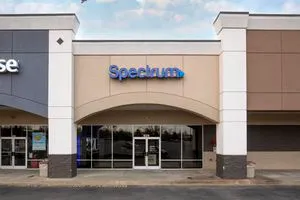 Spectrum - 829 Town Centre Blvd