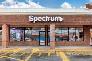 Spectrum - 919 N Pkwy