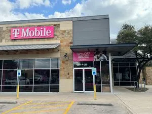 T-Mobile Mopac & Wm. Cannon