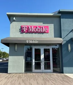 T-Mobile The Shops at La Jolla Village