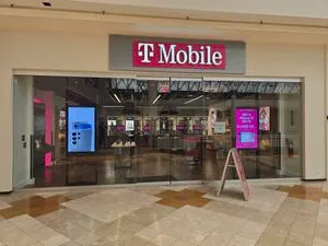 T-Mobile Oxford Valley Mall - 2nd Floor