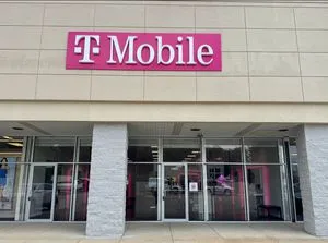 T-Mobile Lincolnway & Boyd