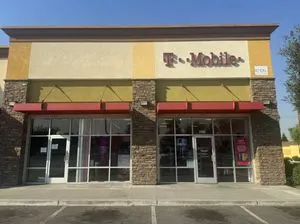 T-Mobile Hacienda & Fairgrove