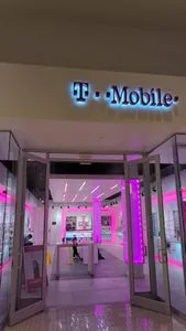 T-Mobile Aventura Mall