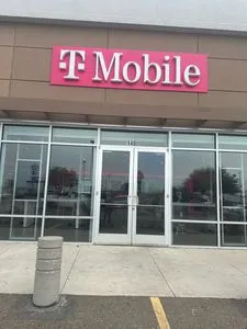 T-Mobile Bob Bullock & Clark