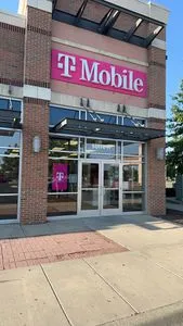 T-Mobile Bauer Farm Dr & Bauer Ln