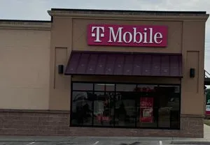 T-Mobile 4th & Marion