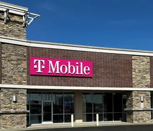 T-Mobile Lebanon Marketplace