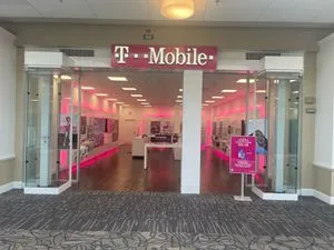 T-Mobile The Mall At Whitney Field