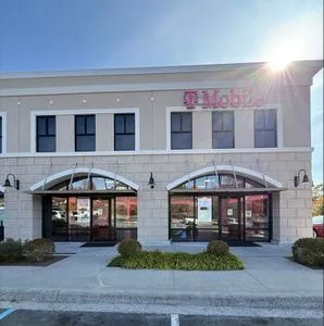 T-Mobile Lewisburg - Gateway Blvd
