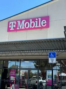 T-Mobile Lewiston, 21st St