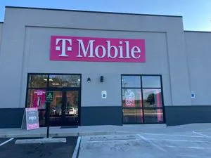 T-Mobile Beechlake Shopping Center