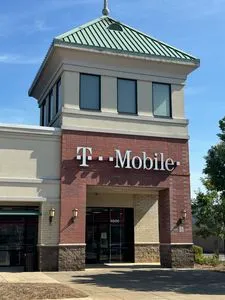 T-Mobile Promenade Plaza T-Mobile Store