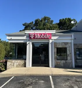 T-Mobile George Washington Hwy & Albion Rd