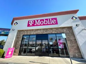 T-Mobile California & Real Road