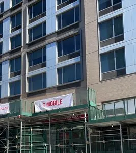 T-Mobile Queens Plaza N & 23rd St