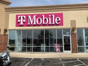 T-Mobile Mud Lane & Preston Hwy