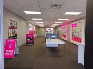 T-Mobile Valley Station