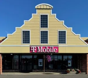 T-Mobile Front & 17th