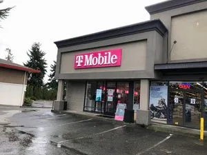 T-Mobile 196th St SW & 44th Ave W