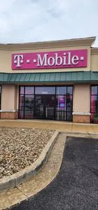 T-Mobile Green Rd & North Ridge Rd