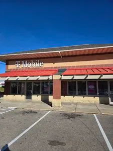 T-Mobile Lien Rd & Eagan Rd